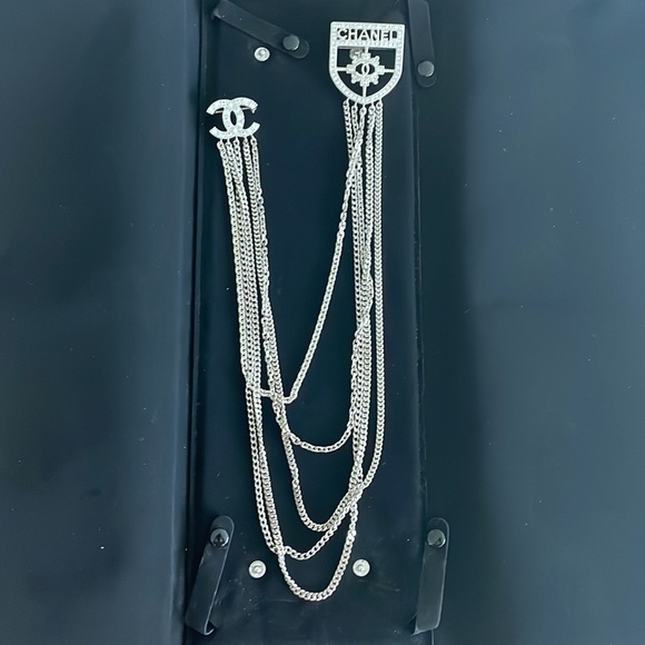 Chanel jewelry  brooch with chains  CC, multi strand, box, case ribbon camellia - Picture 1 of 10